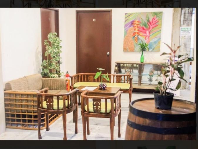 Balay 8 Suites Silay Экстерьер фото